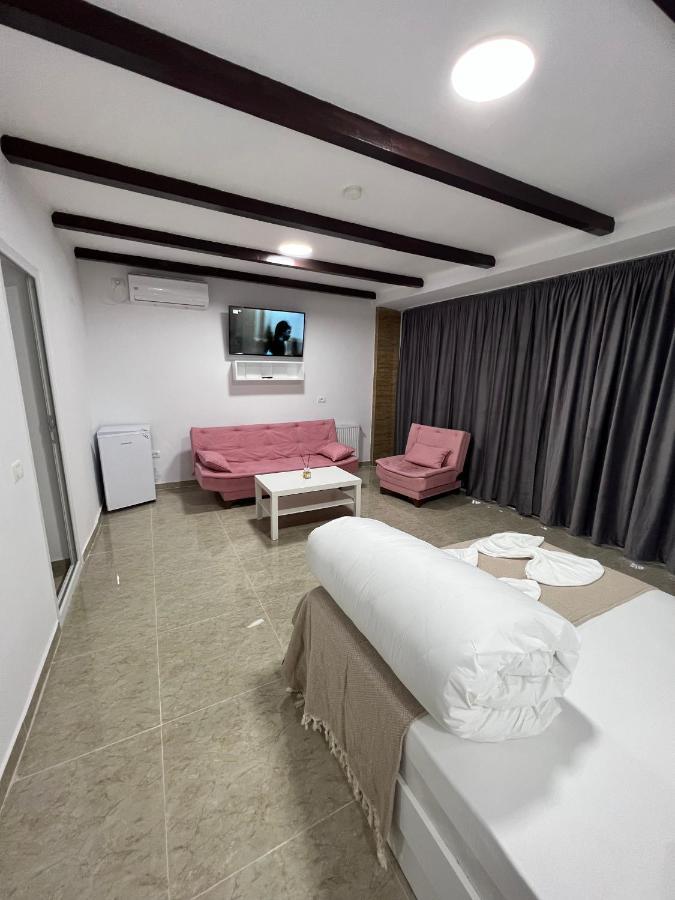 Hostel Casa Popa Nan บูคาเรสต์ ภายนอก รูปภาพ