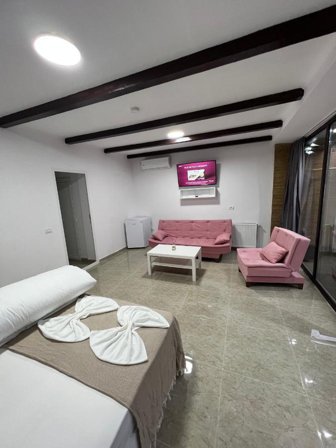 Hostel Casa Popa Nan บูคาเรสต์ ภายนอก รูปภาพ